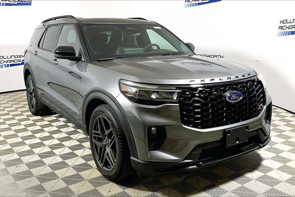 New 2026 Ford Explorer ST w/ Sun And Sound Package AWD/4WD image 2