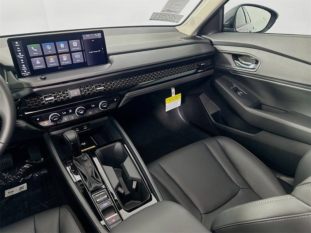 Certified 2025 Honda Accord EX-L image 33