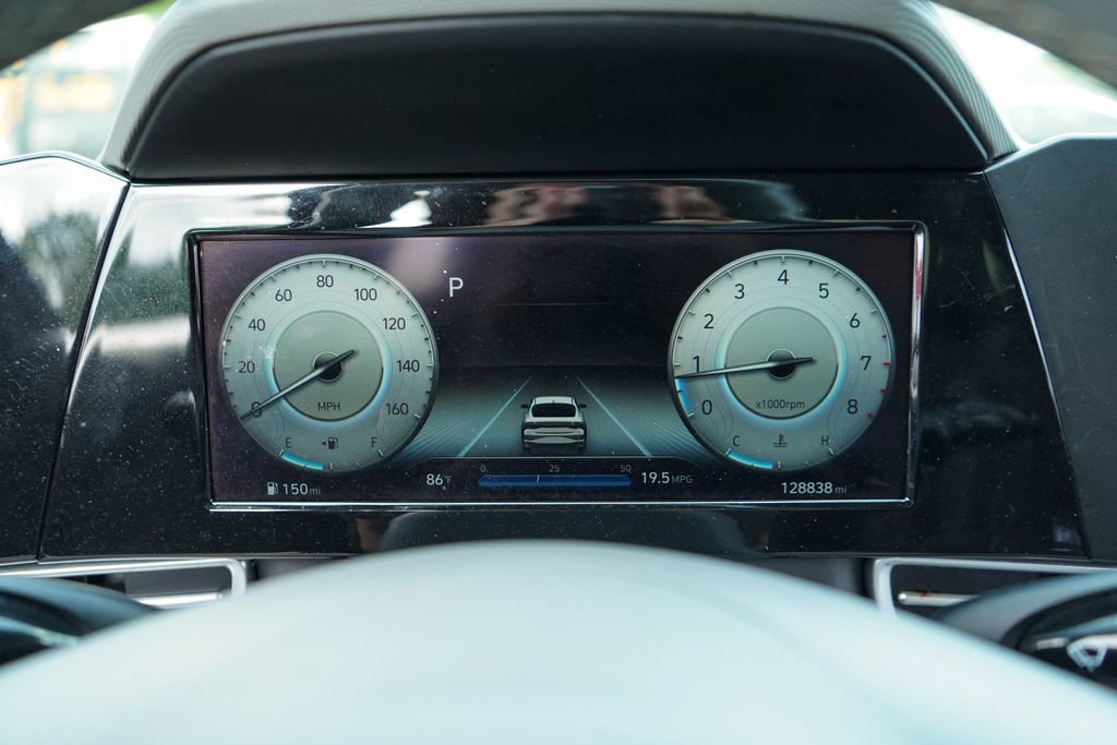 Used 2022 Hyundai Elantra SEL w/ Convenience Package image 5