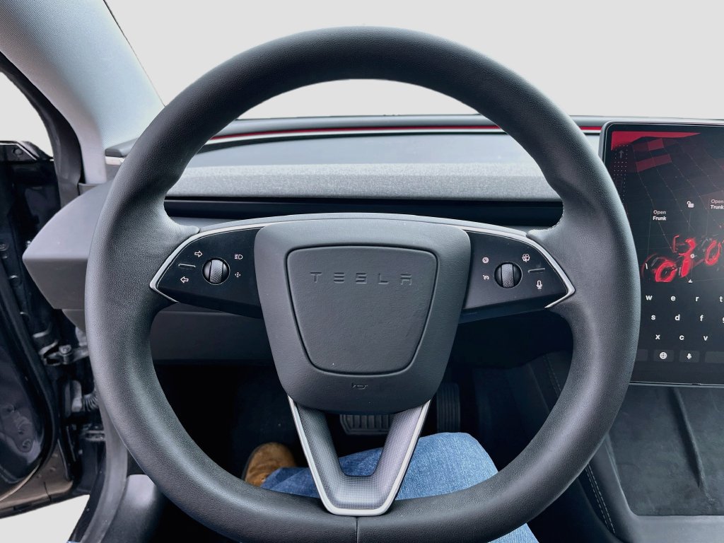 Used 2024 Tesla Model 3 Standard Range RWD image 10