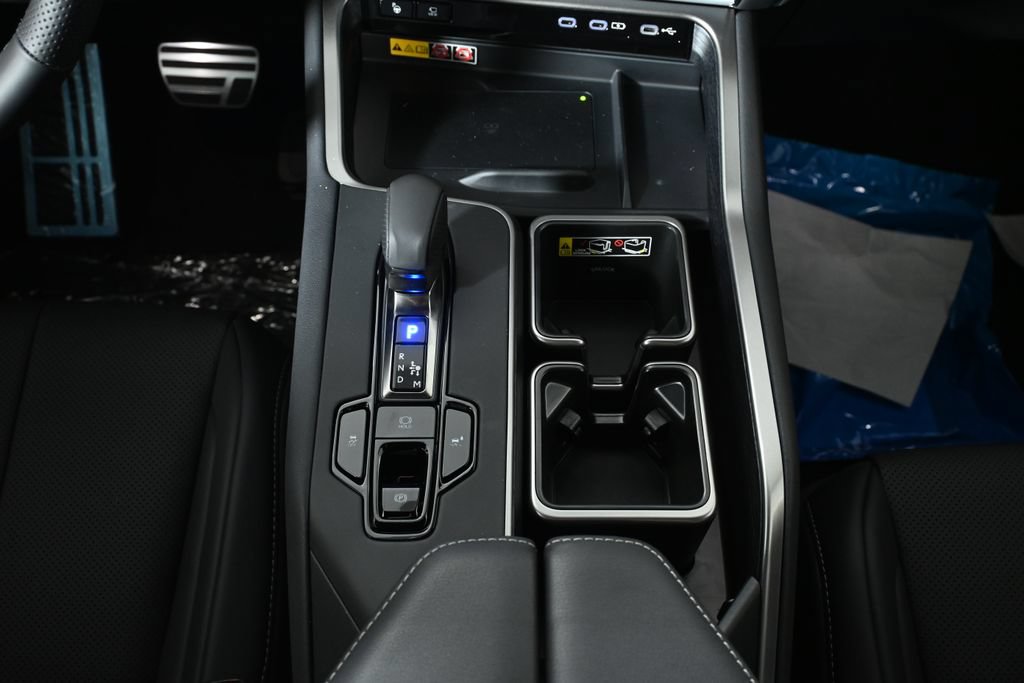New 2026 Lexus TX 500h AWD w/ Technology Package image 24