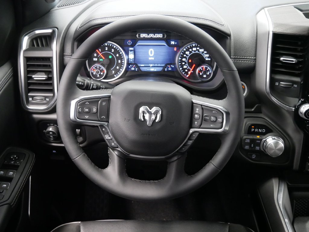New 2027 RAM 1500 Laramie AWD/4WD image 17