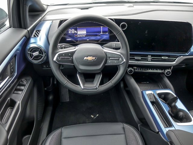 New 2026 Chevrolet Equinox EV LT image 17