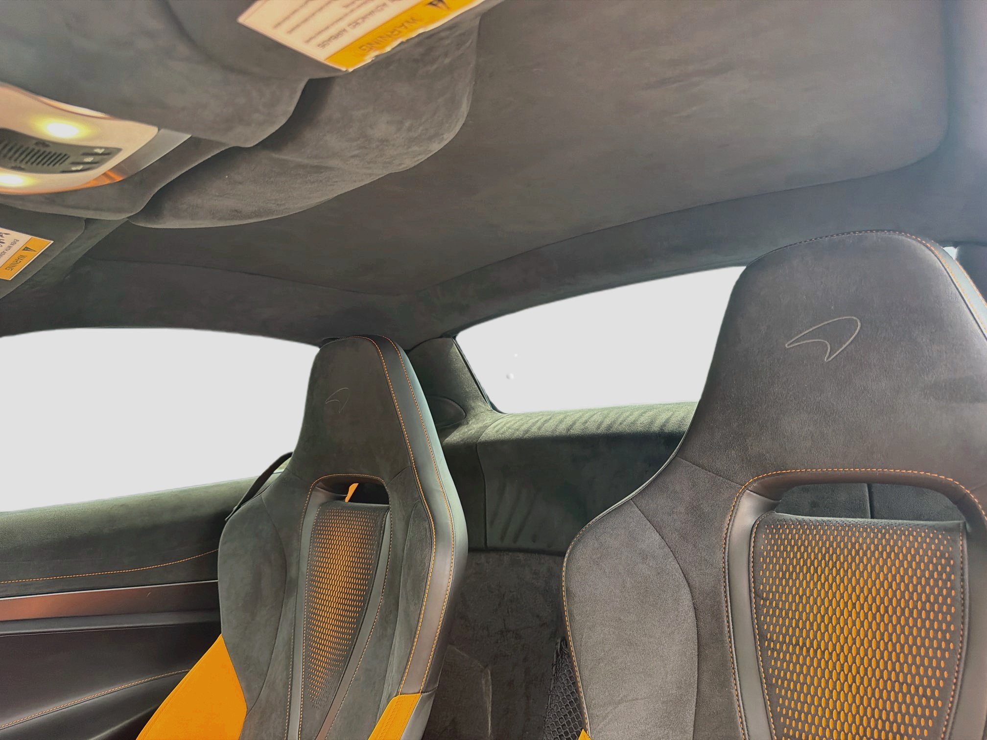 Used 2024 McLaren 750S Spider RWD image 20