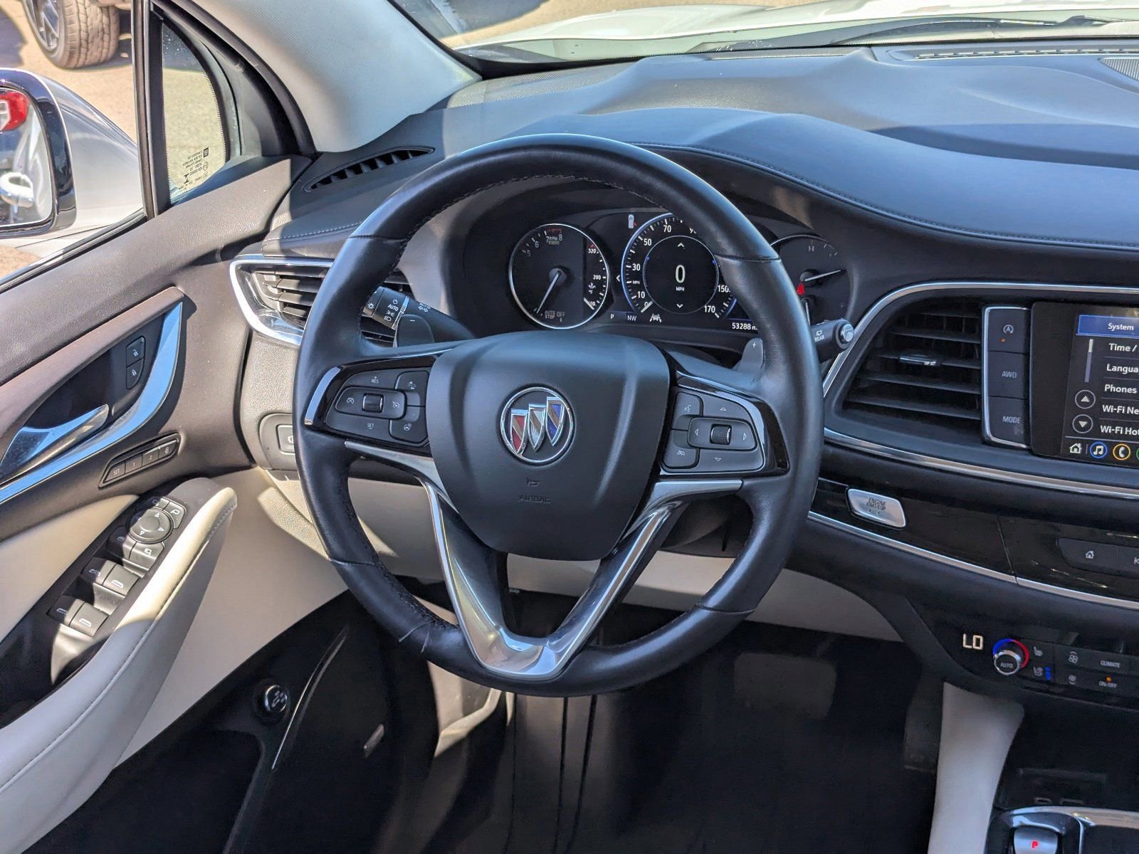 Used 2023 Buick Enclave Avenir w/ Avenir Technology Package image 16