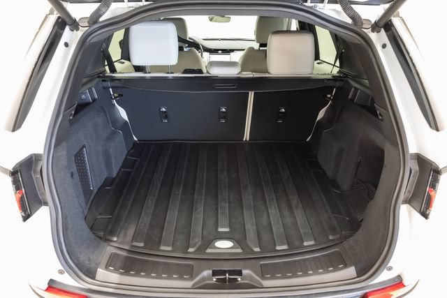 Used 2023 Land Rover Discovery Sport SE AWD/4WD image 32