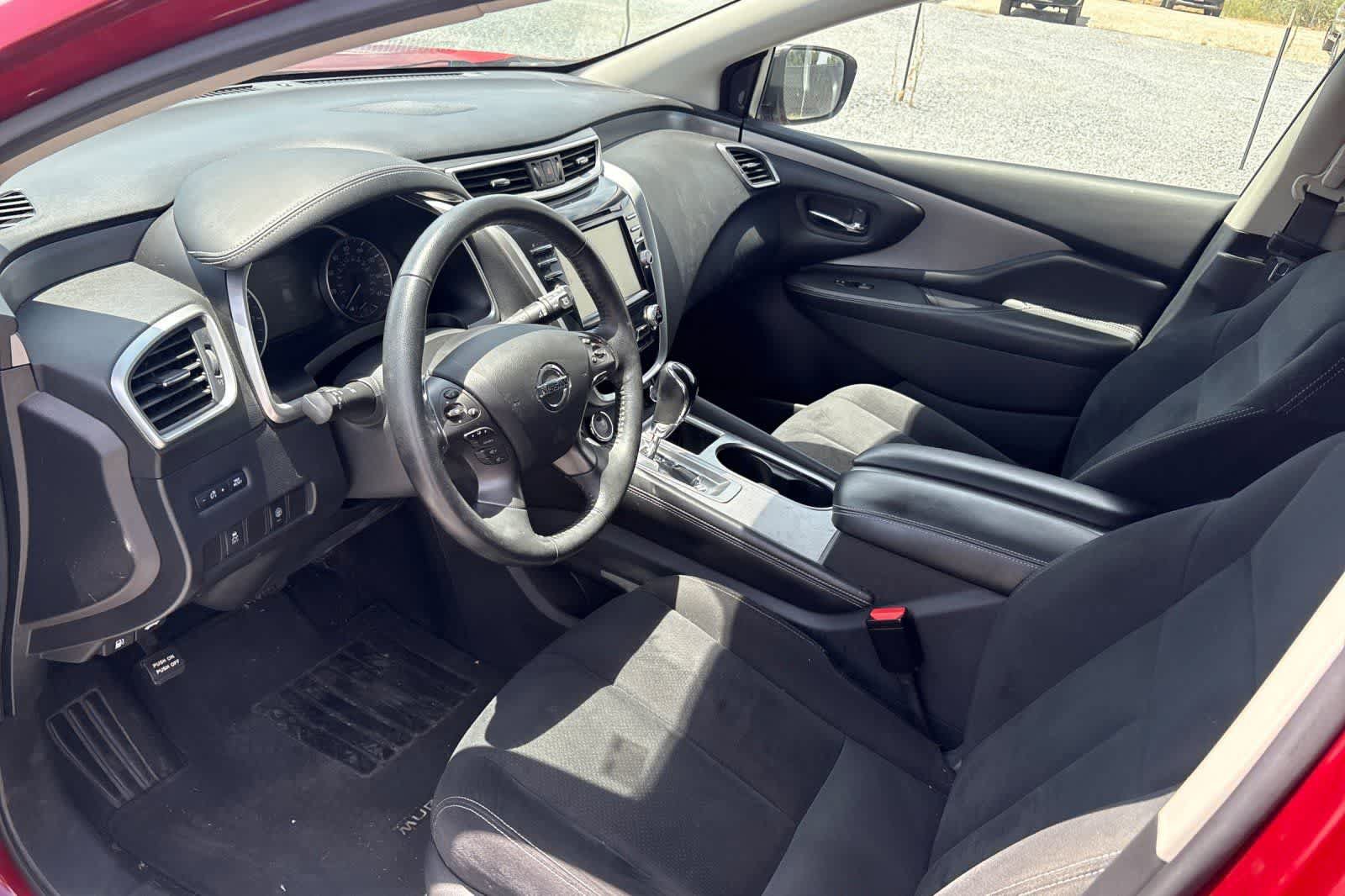Used 2021 Nissan Murano SV FWD image 14