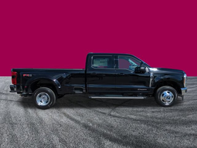 New 2026 Ford F350 Lariat image 3