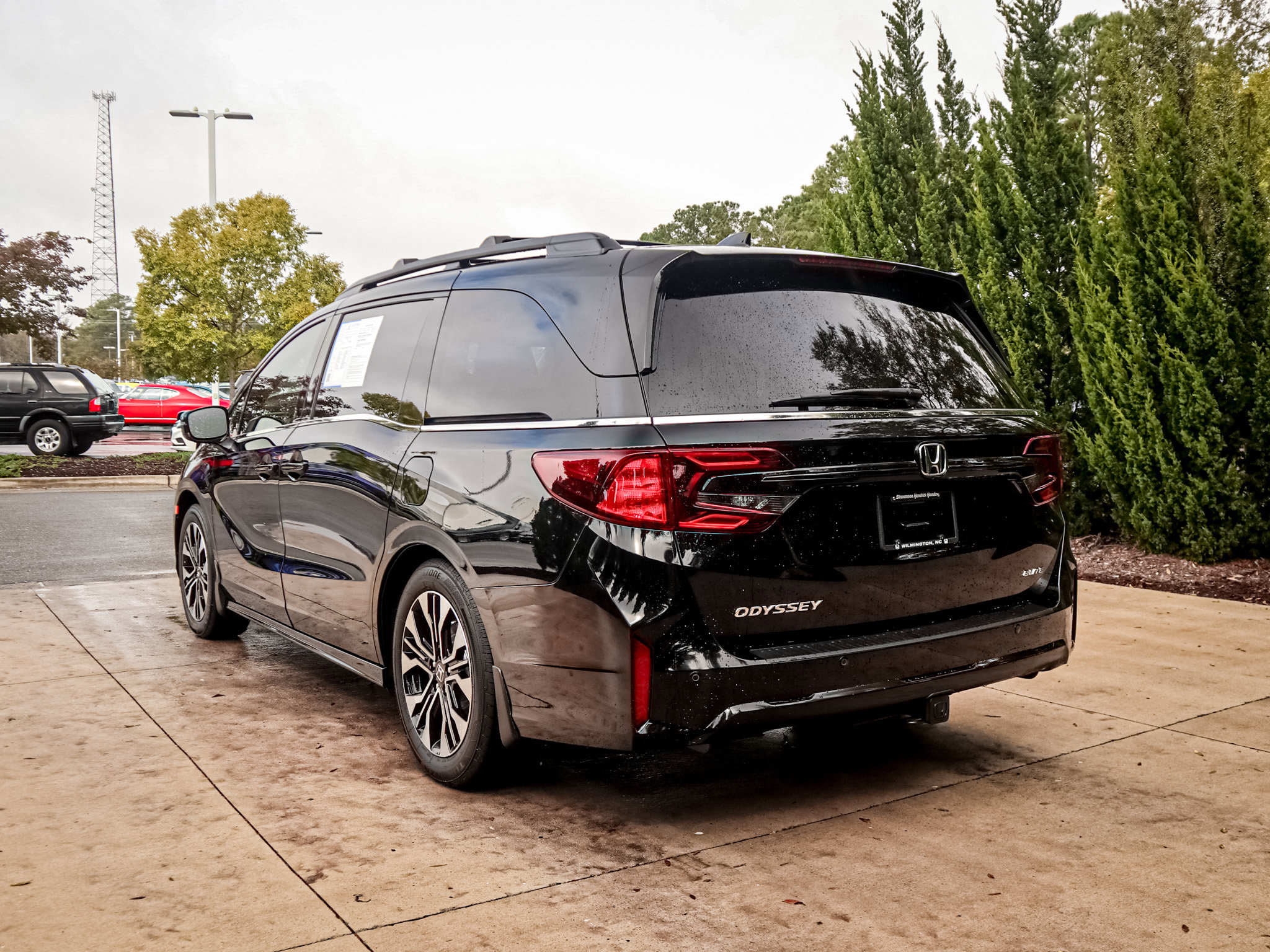 Used 2026 Honda Odyssey Elite image 8