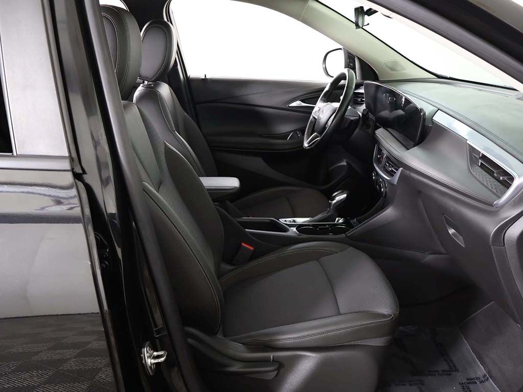 Used 2024 Buick Encore GX Preferred FWD image 29
