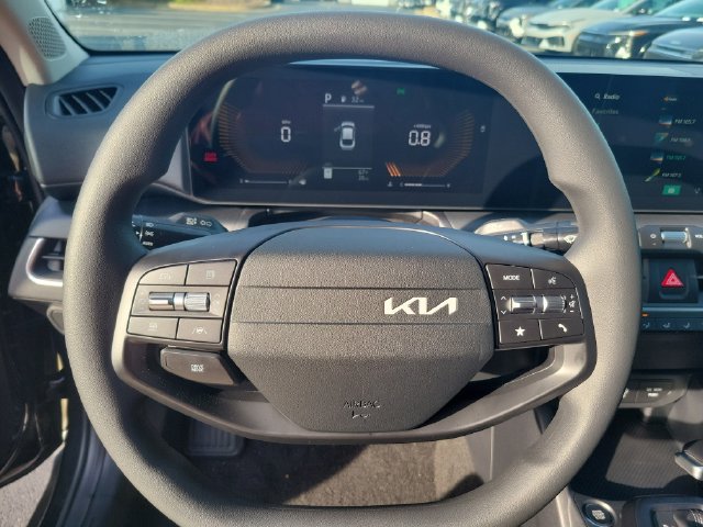 New 2026 Kia K4 FWD image 12