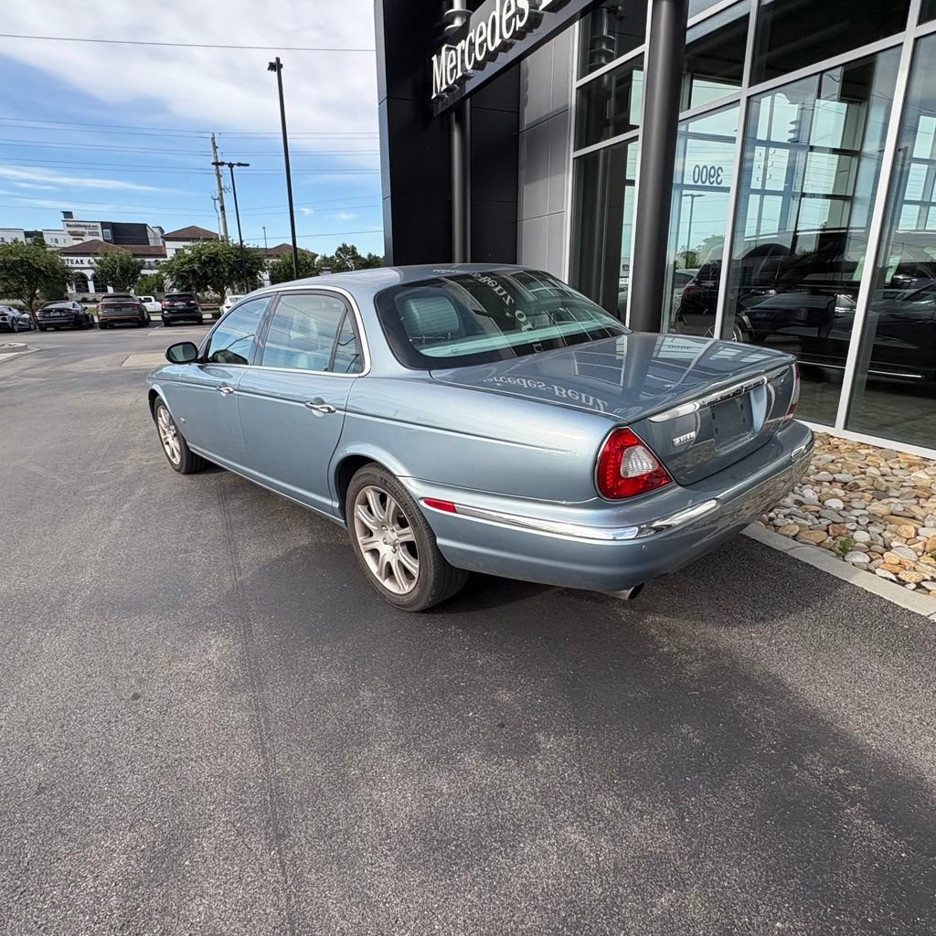 Used 2006 Jaguar XJ8 RWD image 8