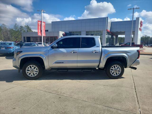 Certified 2025 Toyota Tacoma SR5 image 2