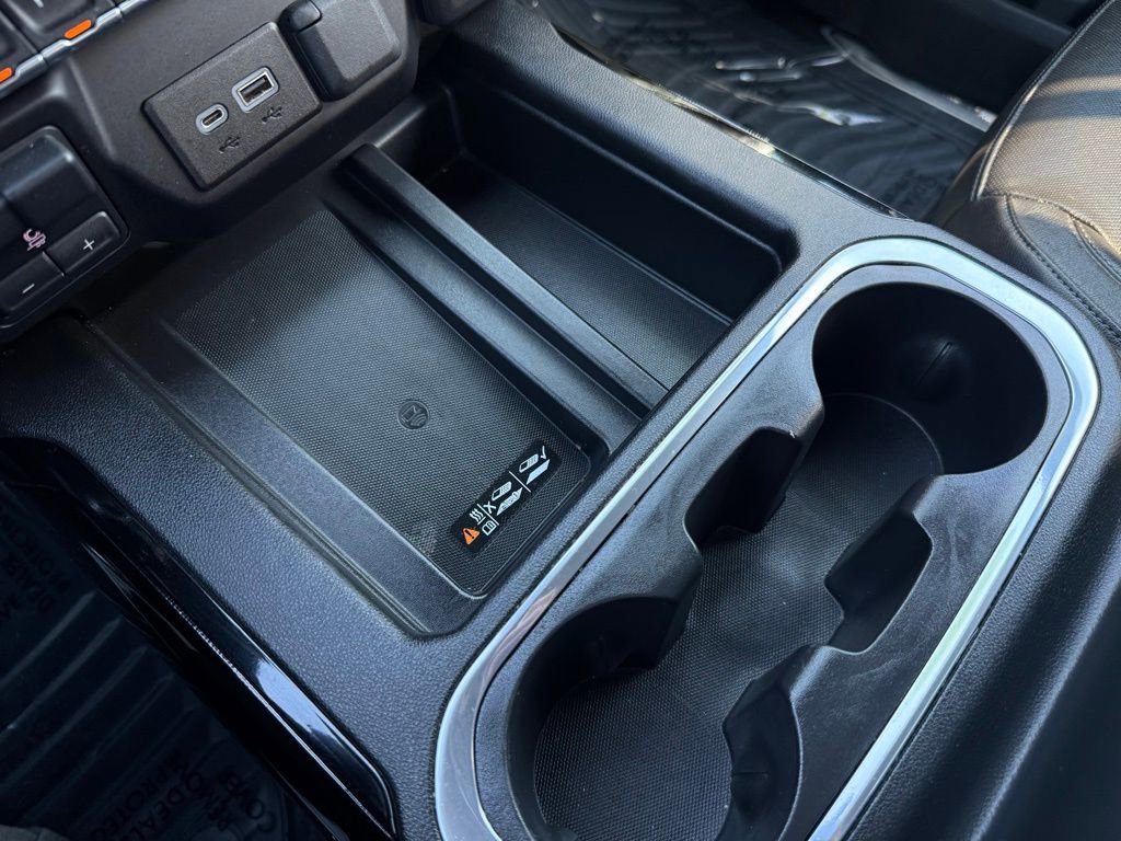 Used 2020 Chevrolet Silverado 2500 LTZ w/ LTZ Premium Package image 29