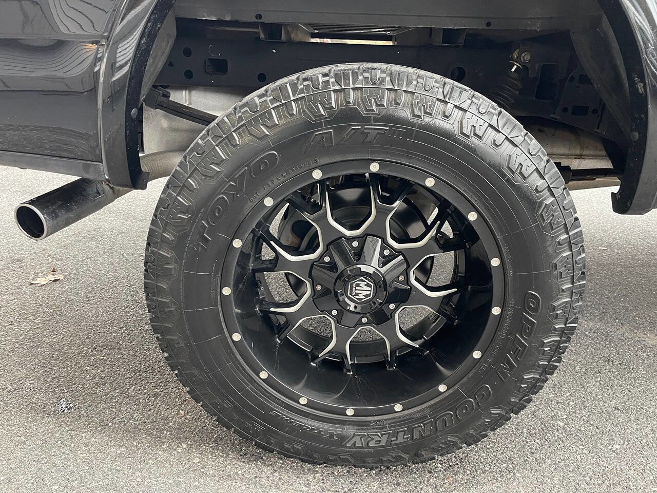 Used 2015 Ford F150 Platinum w/ Max Trailer Tow Package image 15