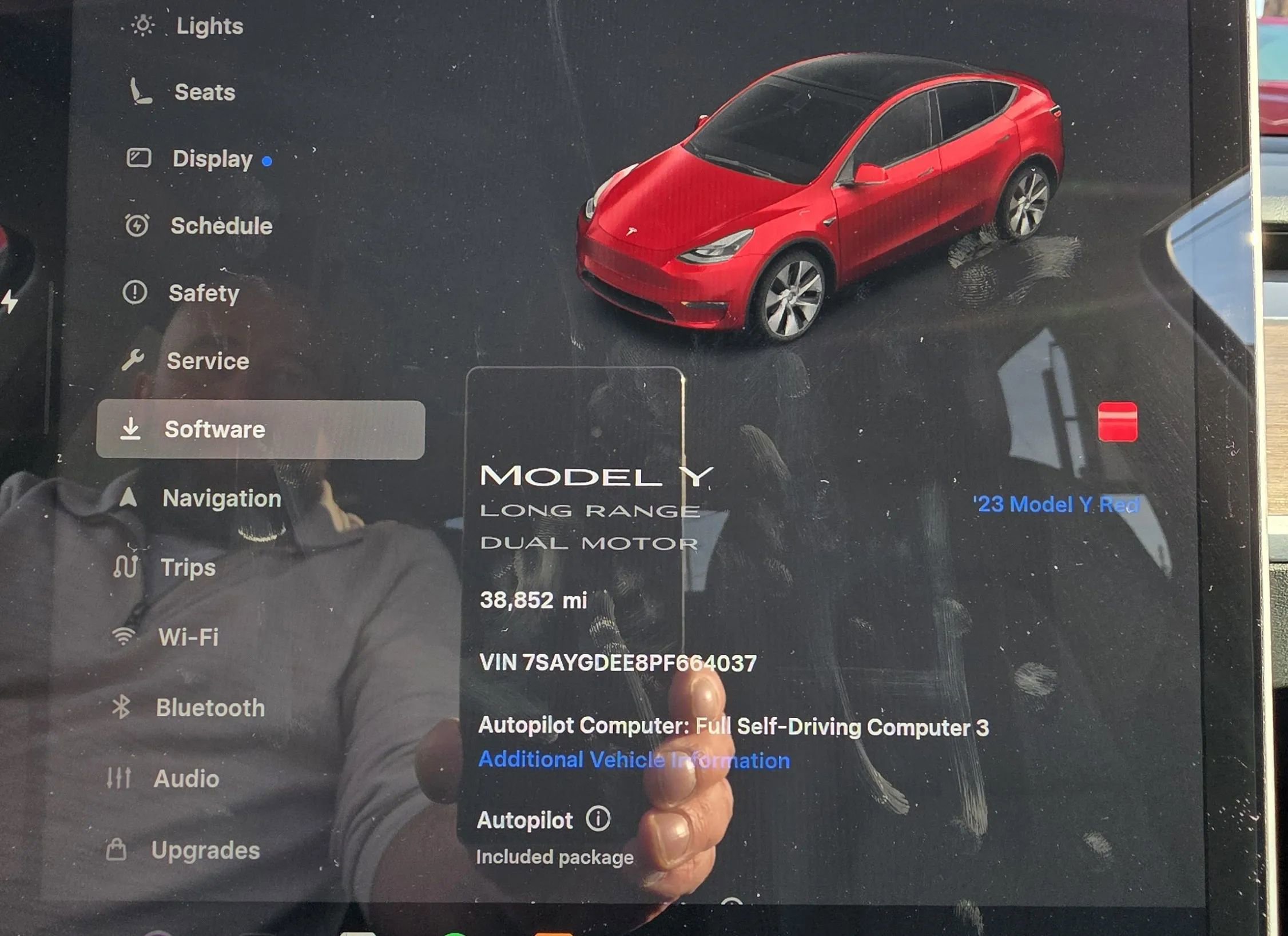 Used 2023 Tesla Model Y Long Range image 17