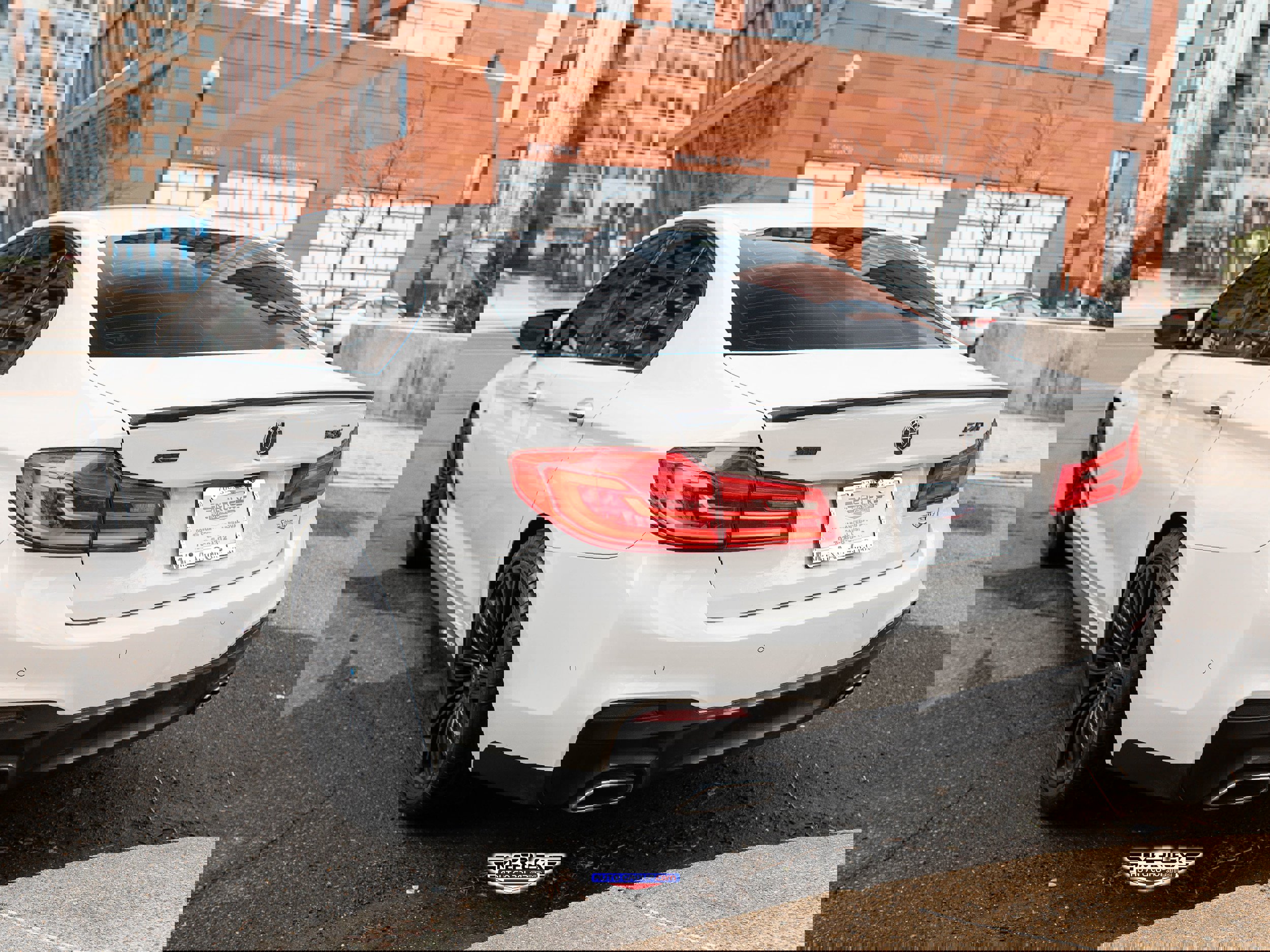 Used 2018 BMW 540i xDrive w/ M Sport Package image 5