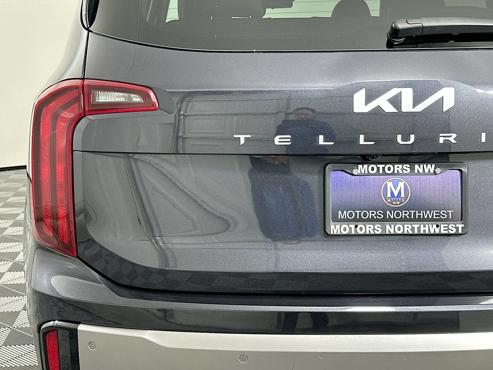 Used 2025 Kia Telluride S AWD/4WD image 24