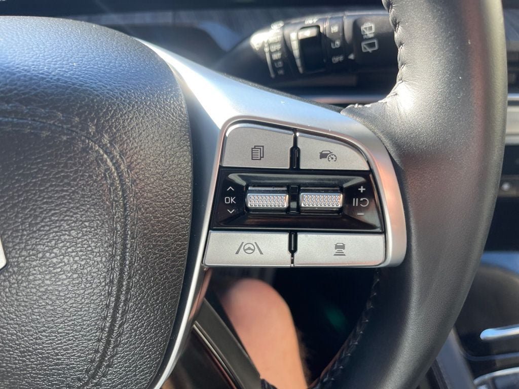 Used 2025 Kia Telluride SX FWD image 18