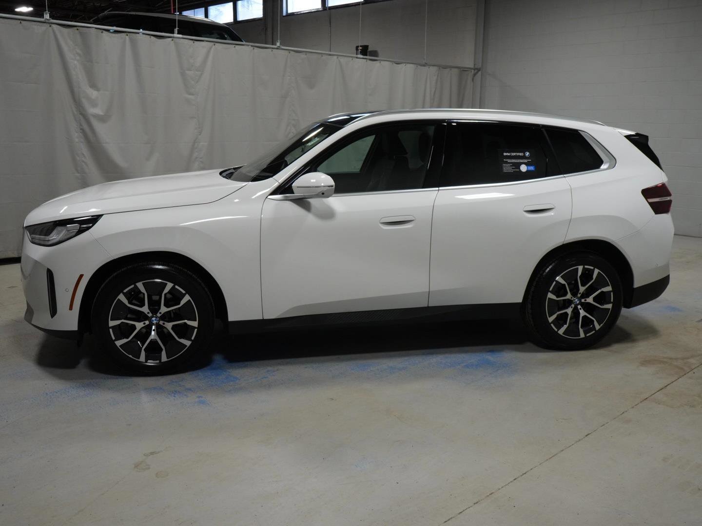 Certified 2025 BMW X3 xDrive30i AWD/4WD image 16
