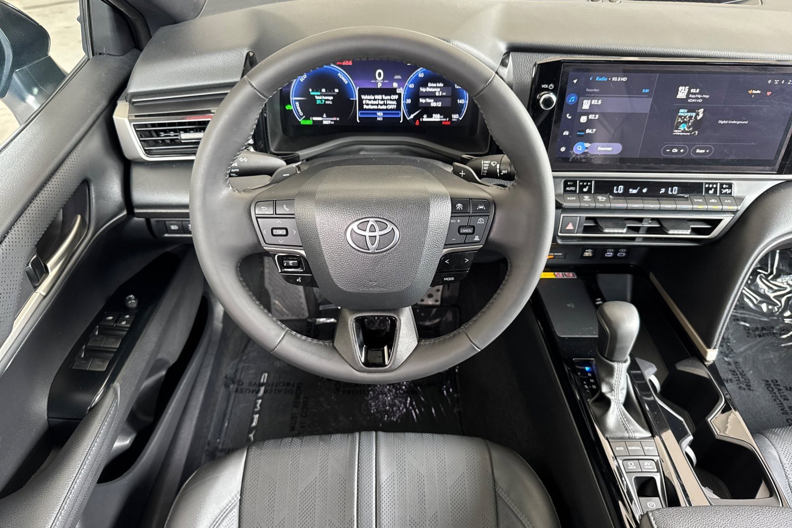 Certified 2025 Toyota Camry XSE FWD image 13