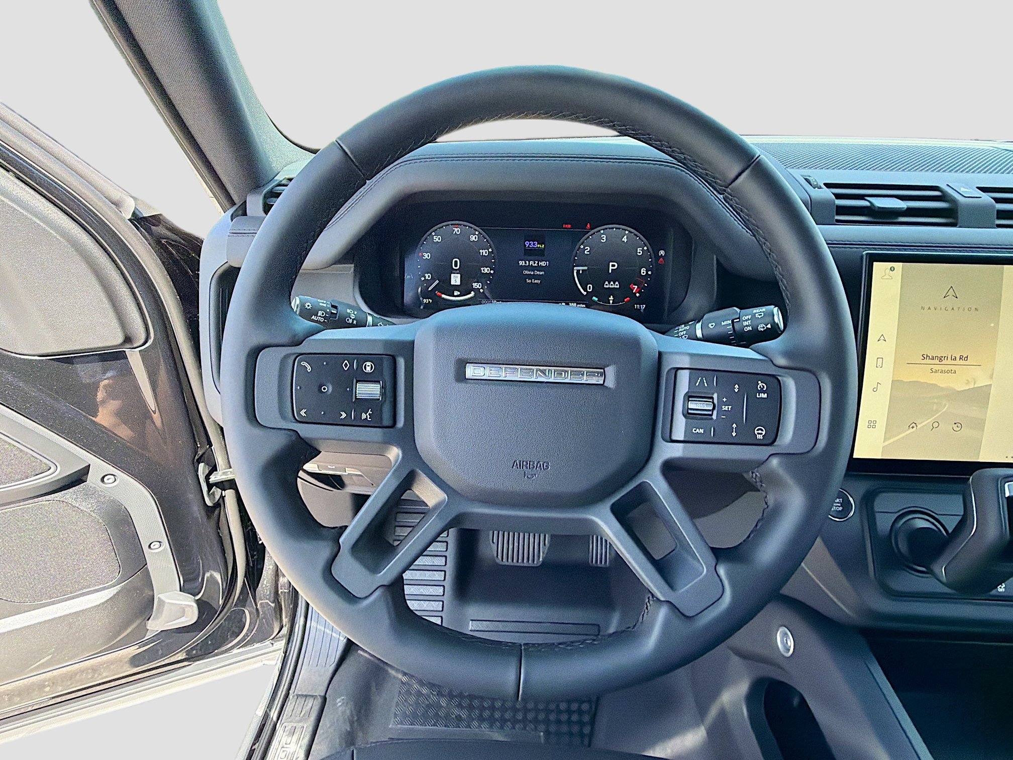 New 2026 Land Rover Defender 110 X-Dynamic SE AWD/4WD image 40