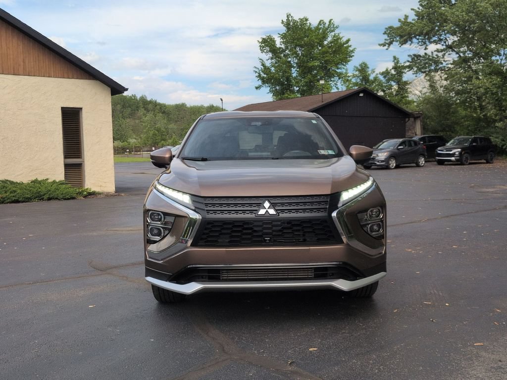 Used 2022 Mitsubishi Eclipse Cross SEL AWD/4WD image 2