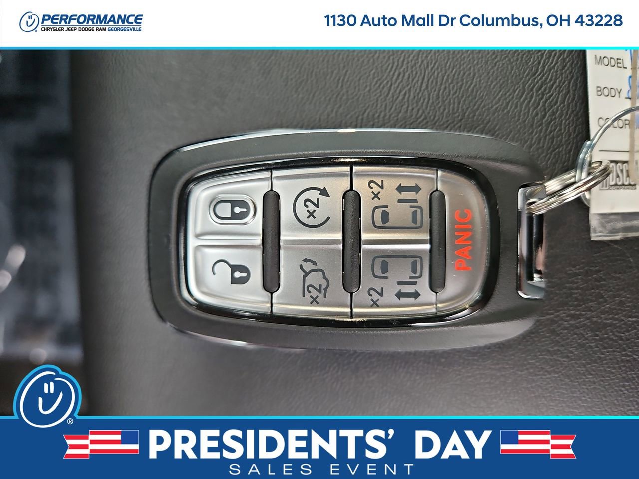 New 2026 Chrysler Pacifica Select image 35