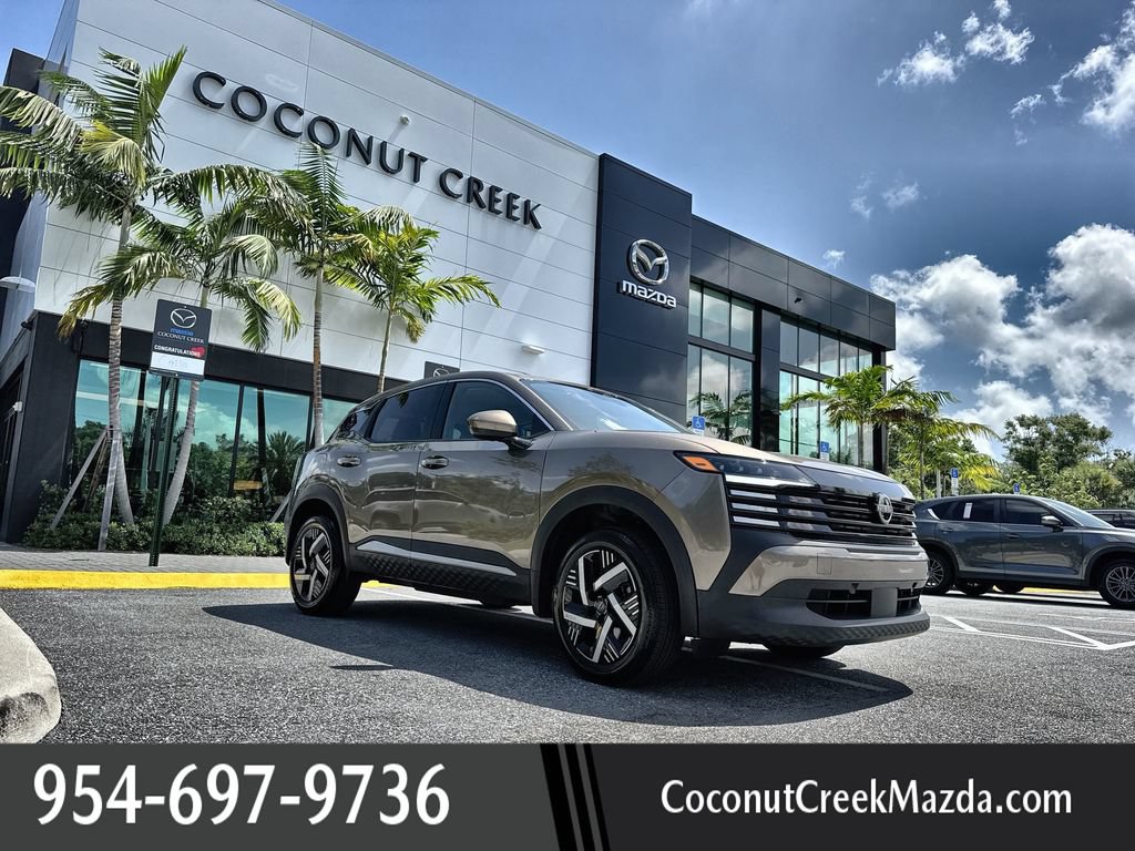 Used 2025 Nissan Kicks SV