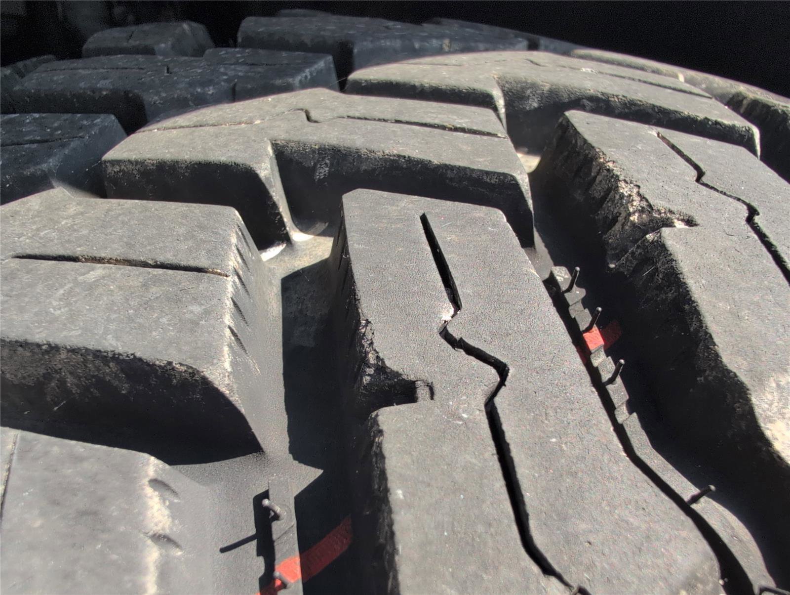 Used 2021 Chevrolet Silverado 1500 LTZ image 29