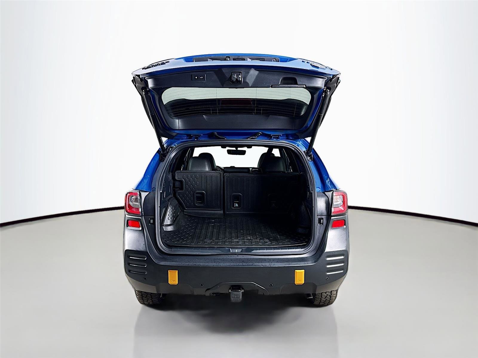 Used 2022 Subaru Outback Wilderness image 27