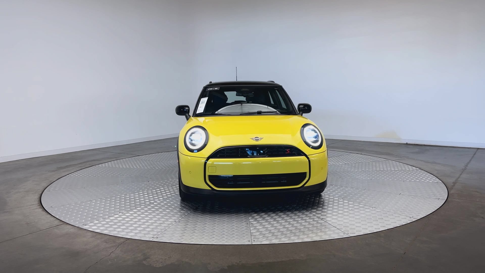 Used 2026 MINI Cooper S FWD image 3