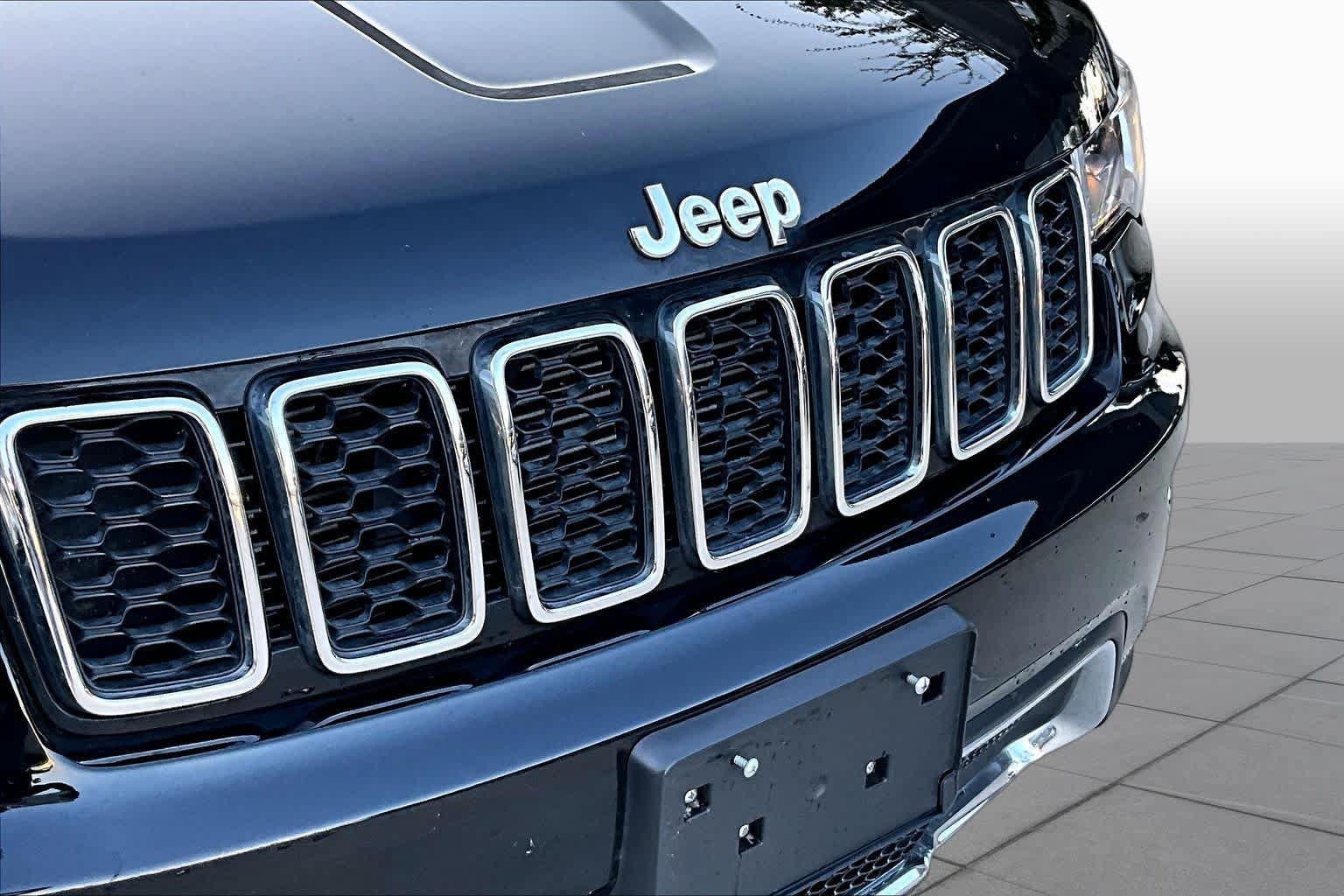 Used 2020 Jeep Grand Cherokee Limited w/ Luxury Group II RWD image 33
