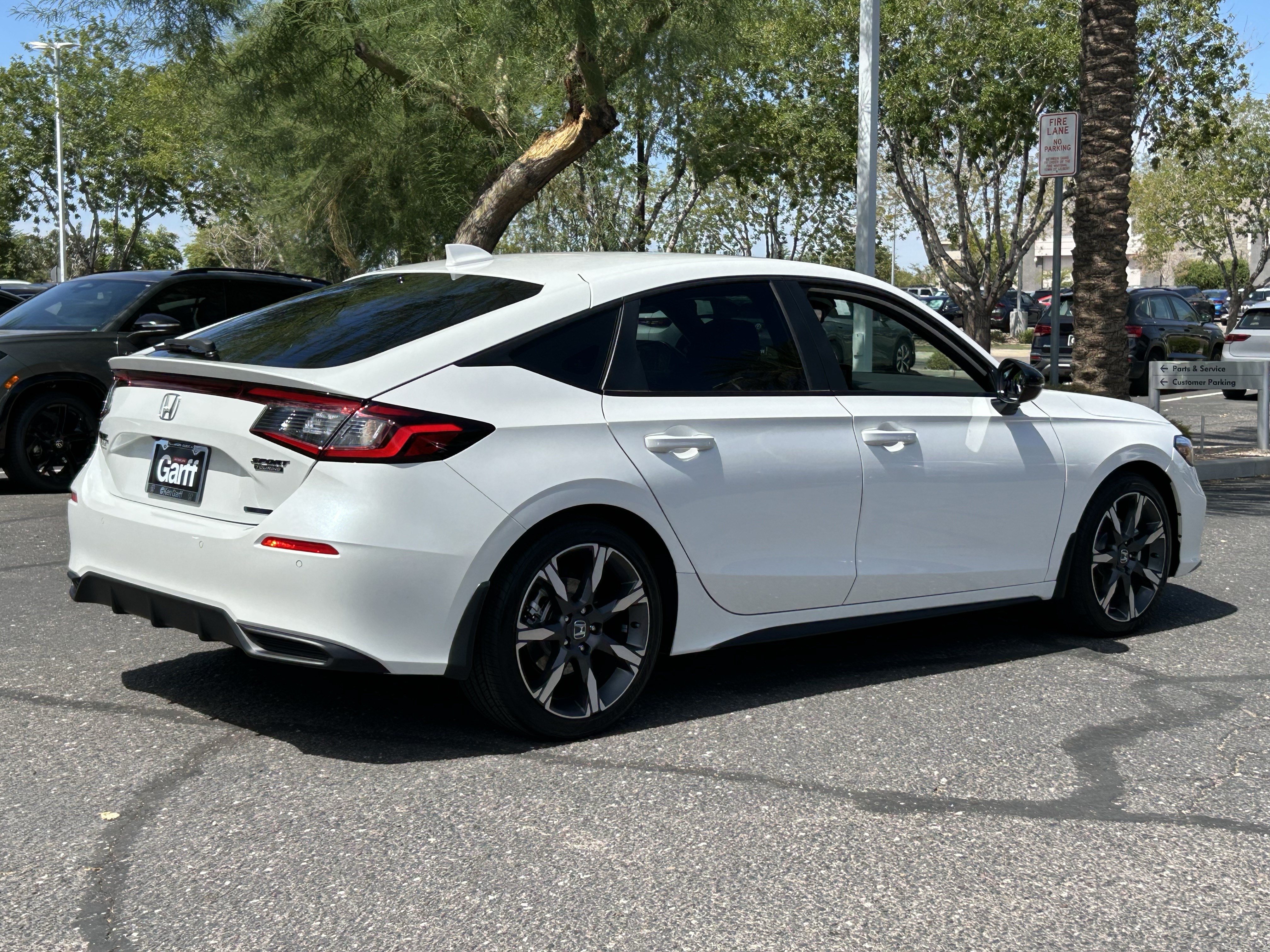 Used 2026 Honda Civic Sport Touring image 4