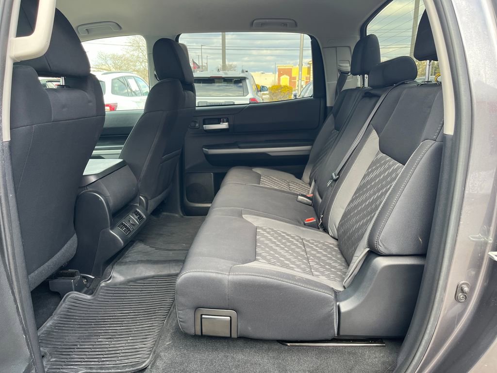 Certified 2019 Toyota Tundra SR5 image 27