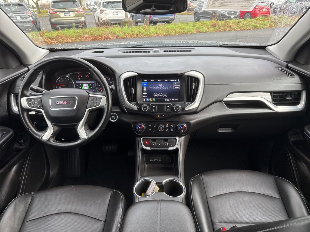 Used 2024 GMC Terrain SLT image 26