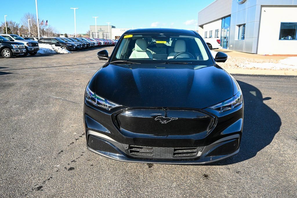 Certified 2025 Ford Mustang Mach-E Premium image 10