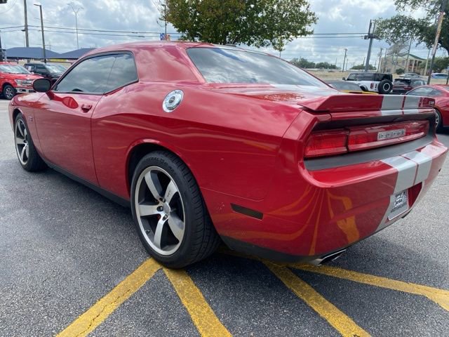 Used 2012 Dodge Challenger SRT8 RWD image 2