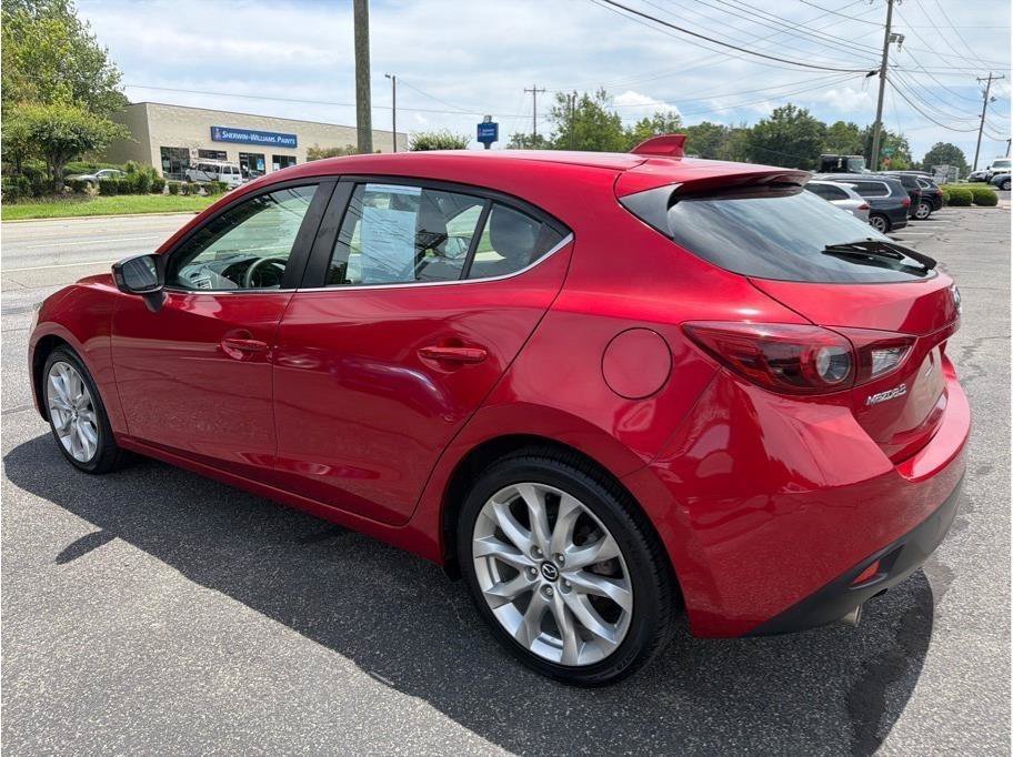 Used 2014 MAZDA MAZDA3 s Grand Touring w/ Technology Package FWD image 4