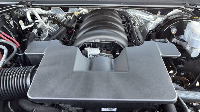 Used 2017 Chevrolet Suburban Premier AWD/4WD image 27