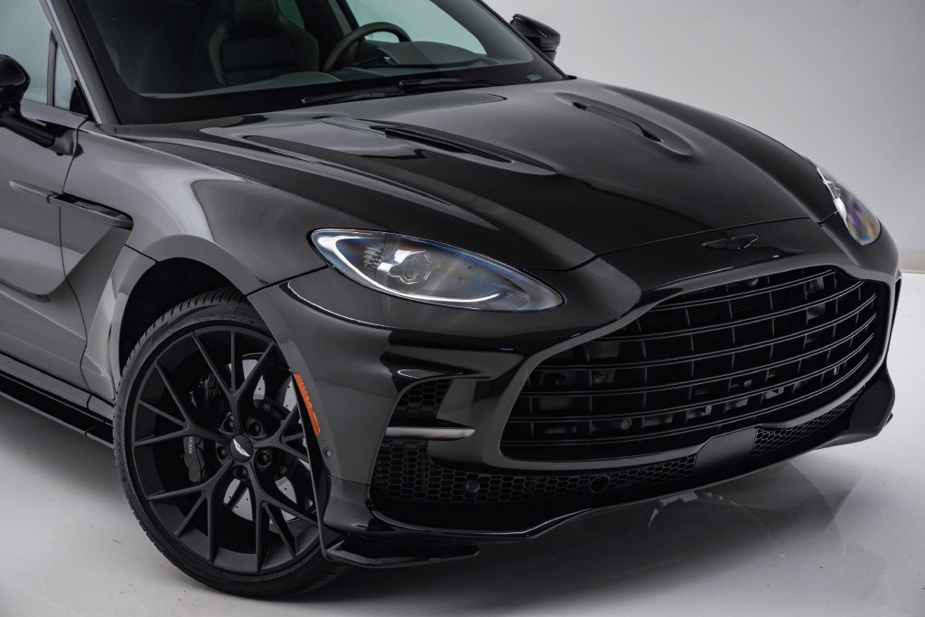 Used 2025 Aston Martin DBX 707 AWD/4WD image 4
