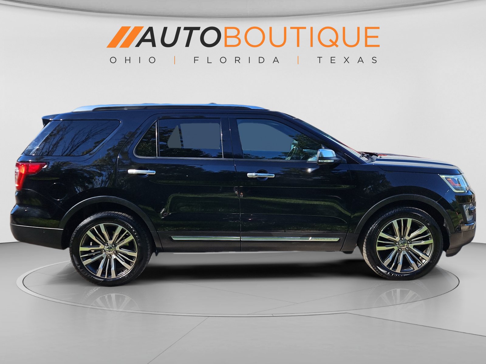Used 2017 Ford Explorer Platinum AWD/4WD image 6