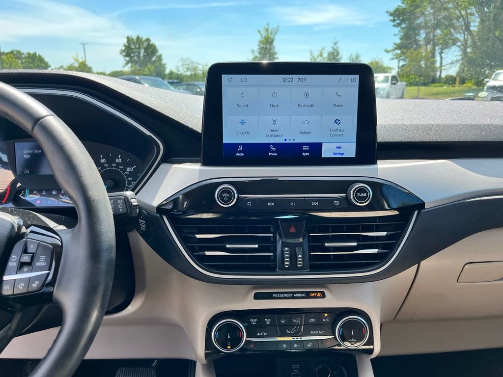 Used 2022 Ford Escape SE w/ Convenience Package FWD image 18