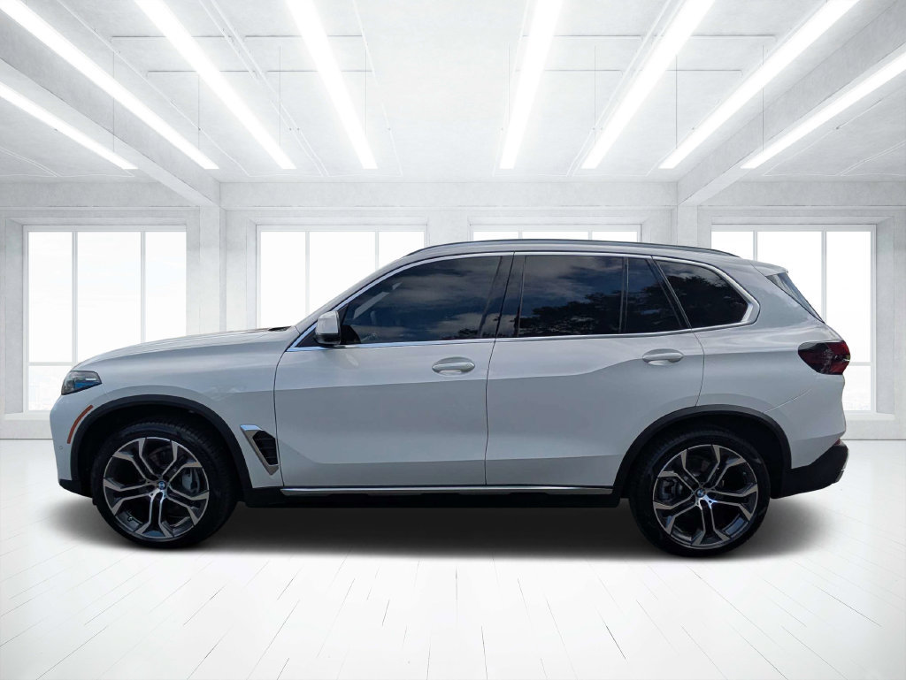 Used 2025 BMW X5 sDrive40i w/ Parking Assistance Package RWD image 6