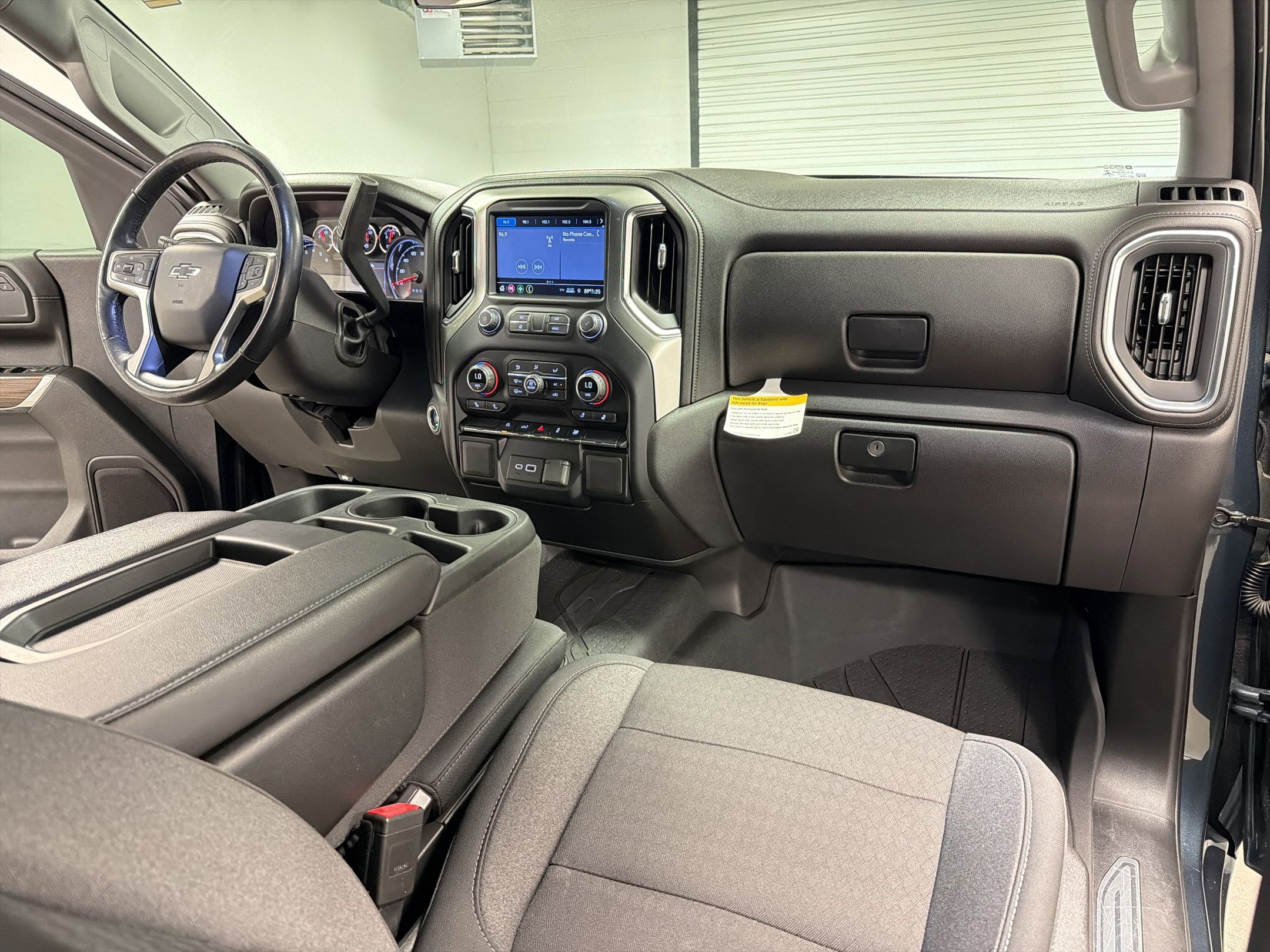 Used 2021 Chevrolet Silverado 1500 RST w/ Bed Protection Package image 28
