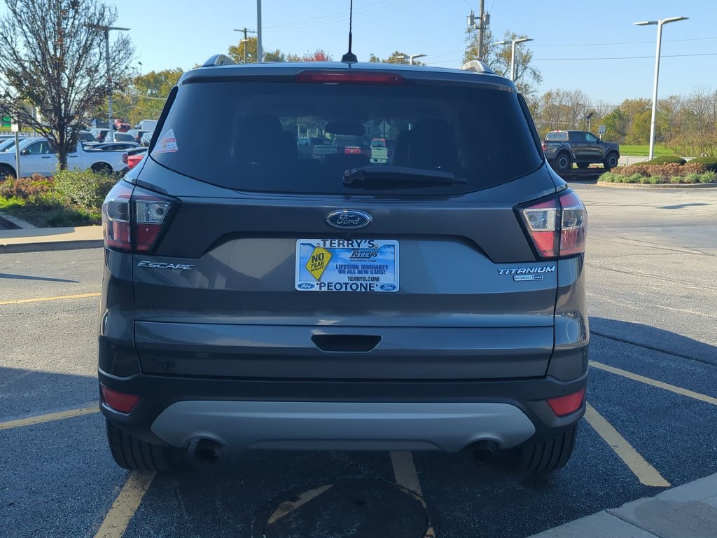 Used 2017 Ford Escape Titanium AWD/4WD image 4
