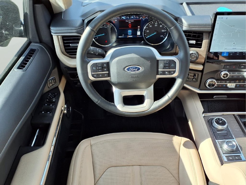 Used 2023 Ford Expedition Max Limited AWD/4WD image 12