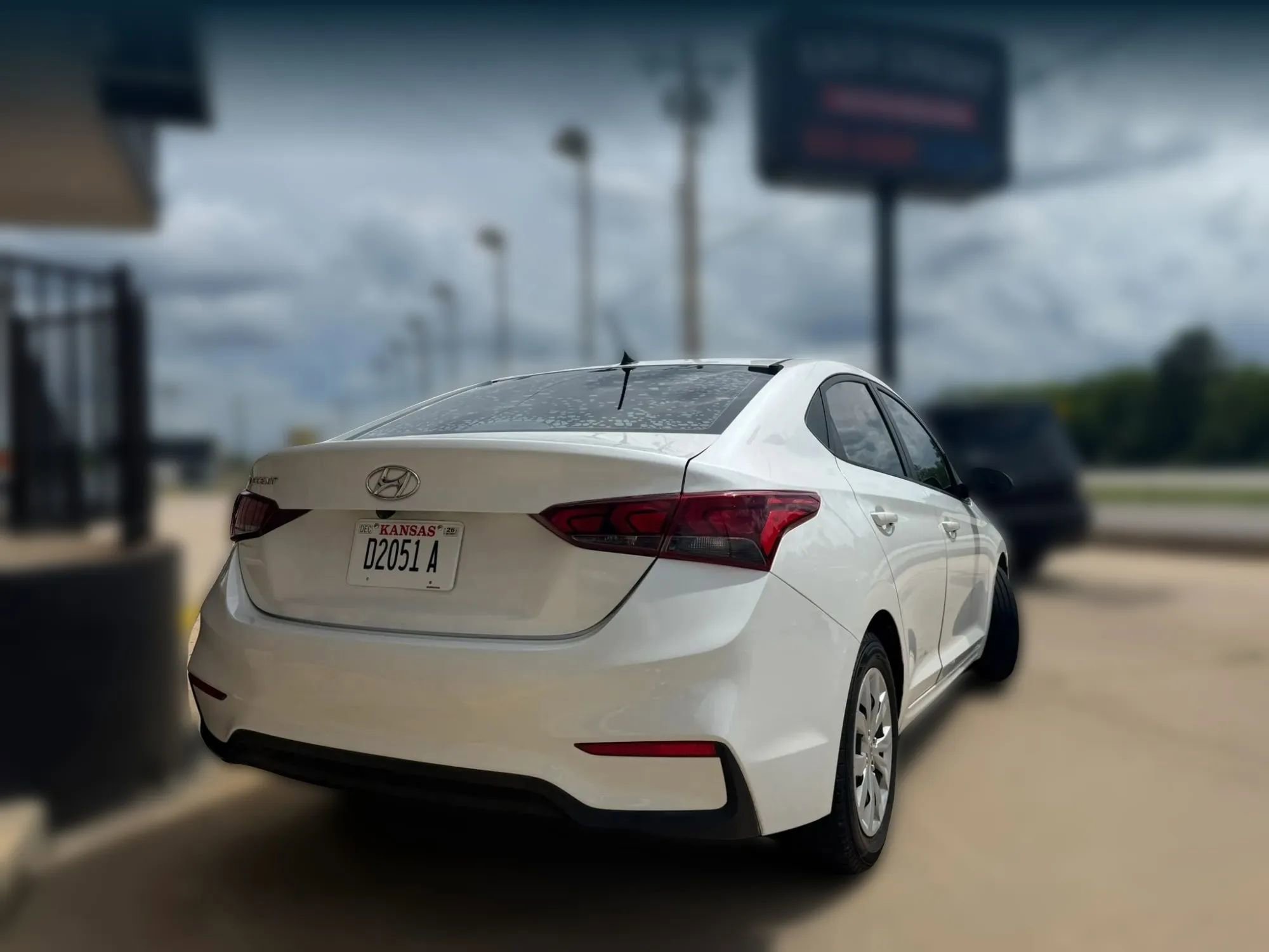 Used 2020 Hyundai Accent SE FWD image 3