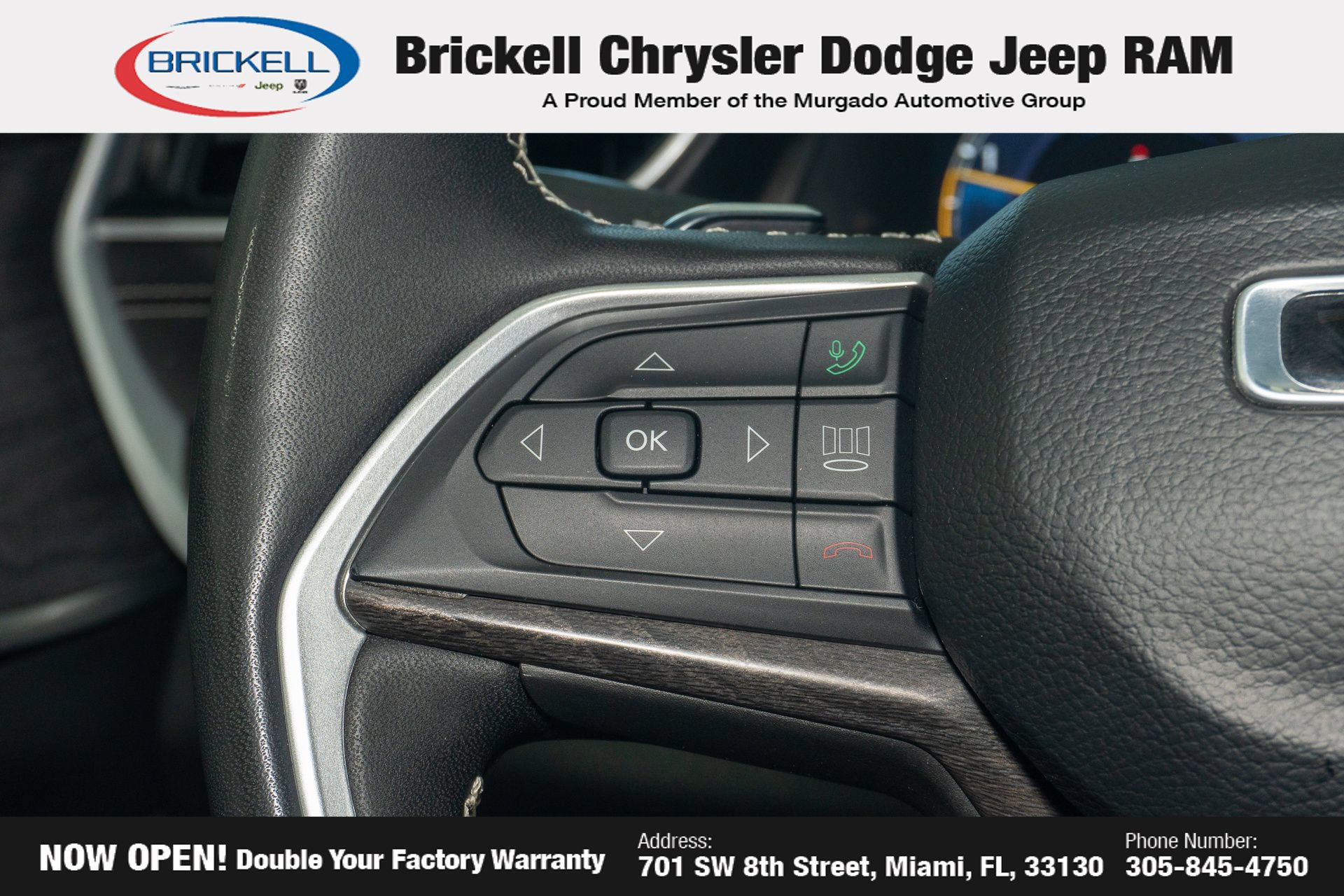 Used 2025 Jeep Grand Cherokee Limited AWD/4WD image 32