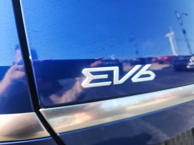 Used 2024 Kia EV6 Wind w/ Wind Technology Package AWD/4WD image 19